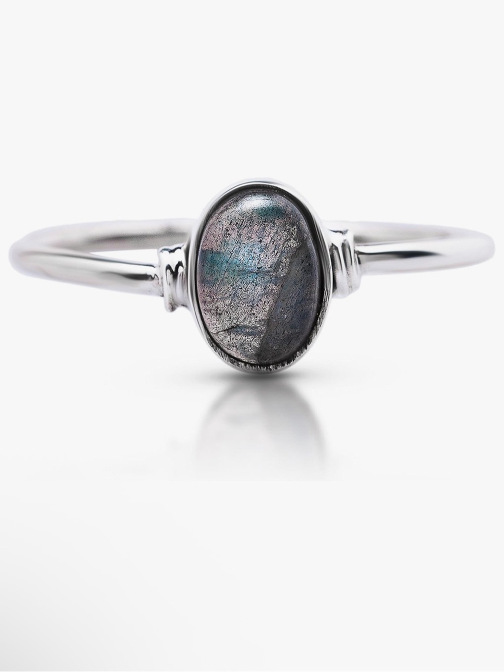 Sterling Silver Labradorite Oval Ring - Vintage Boho Chic size 9